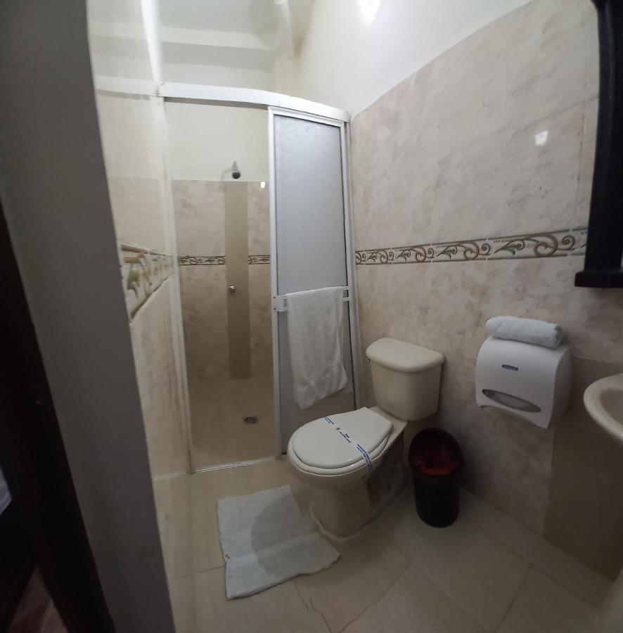 Hotel San Adolfo Карепа Экстерьер фото