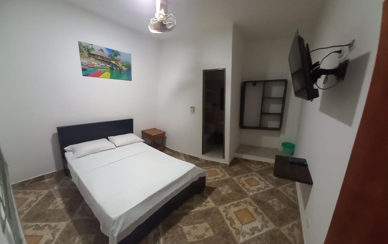 Hotel San Adolfo Карепа Экстерьер фото